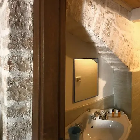 Trulli Family - Trulli&cummerse 2* Αλμπερομπέλο