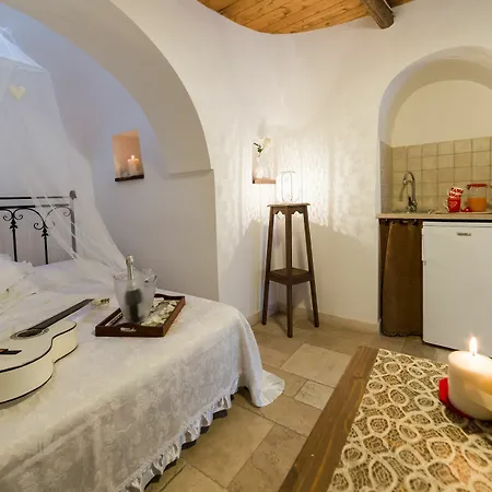 Trulli Family - Trulli&cummerse Πανσιόν 2*